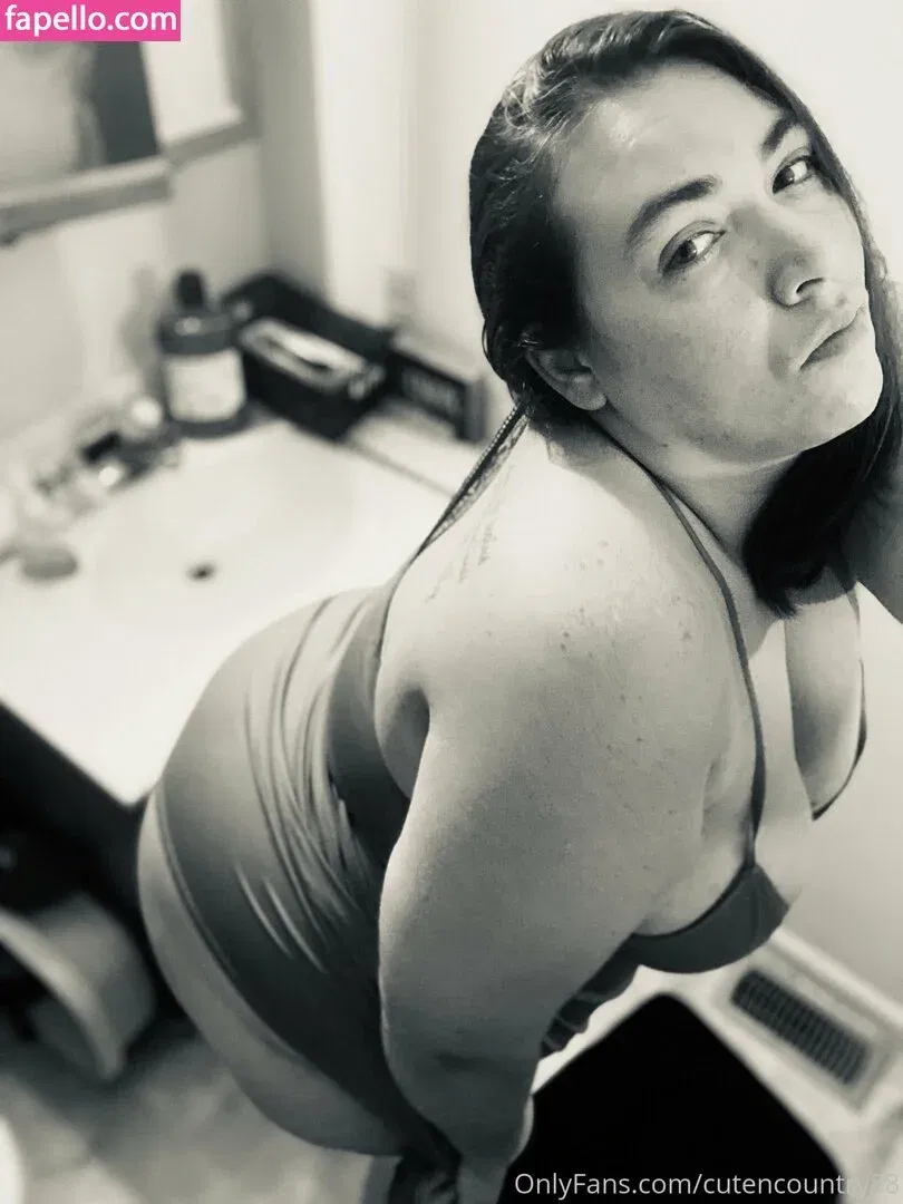 cutencountry88 Onlyfans Photo Gallery 