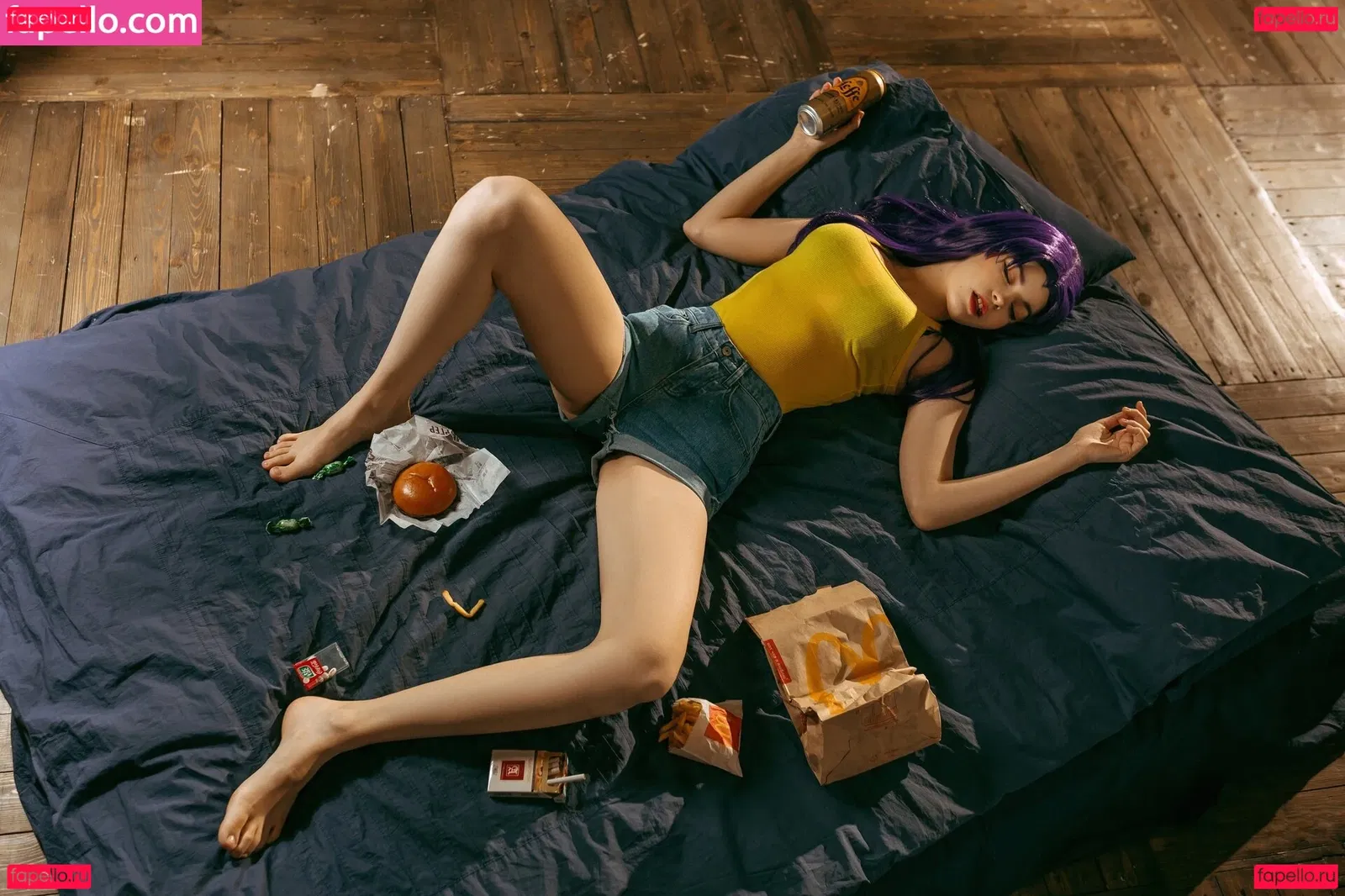 tenletters Onlyfans Photo Gallery 