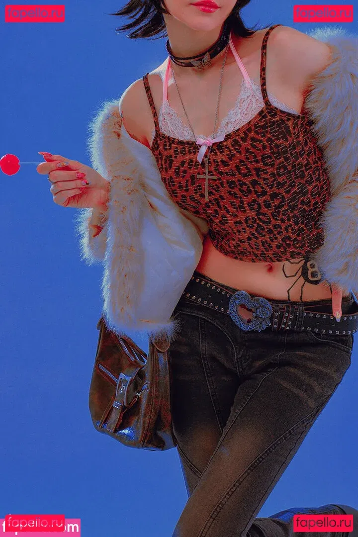 tenletters Onlyfans Photo Gallery 