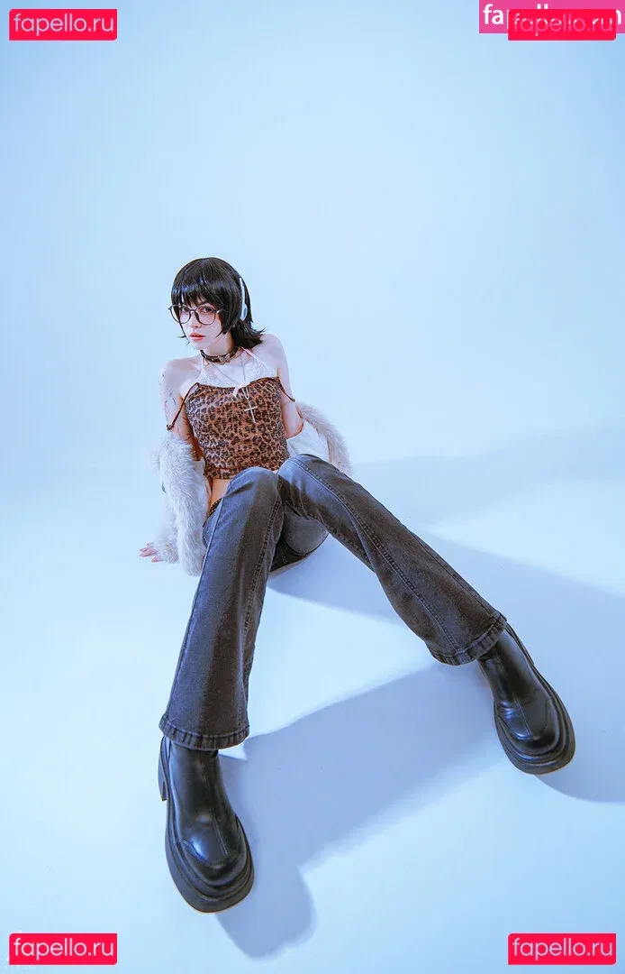 tenletters Onlyfans Photo Gallery 