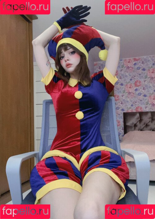 tenletters Onlyfans Photo Gallery 