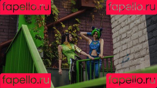 tenletters Onlyfans Photo Gallery 