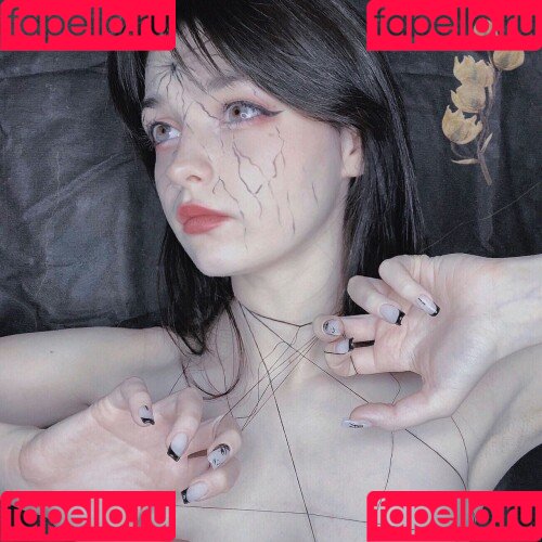 tenletters Onlyfans Photo Gallery 