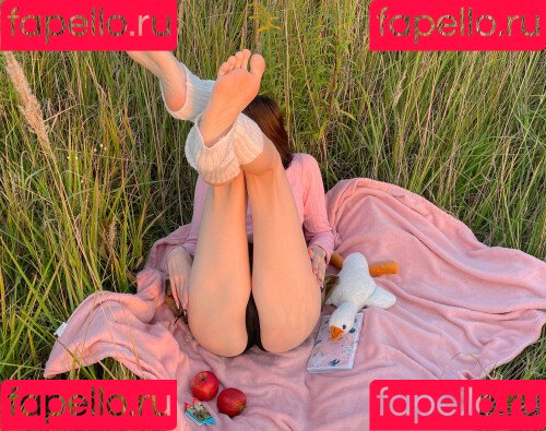 tenletters Onlyfans Photo Gallery 