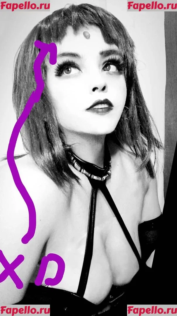 DarkWaifuTrap Onlyfans Photo Gallery 