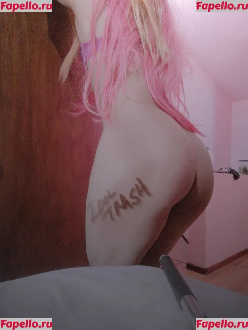 DarkWaifuTrap Onlyfans Photo Gallery 