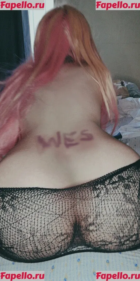 DarkWaifuTrap Onlyfans Photo Gallery 