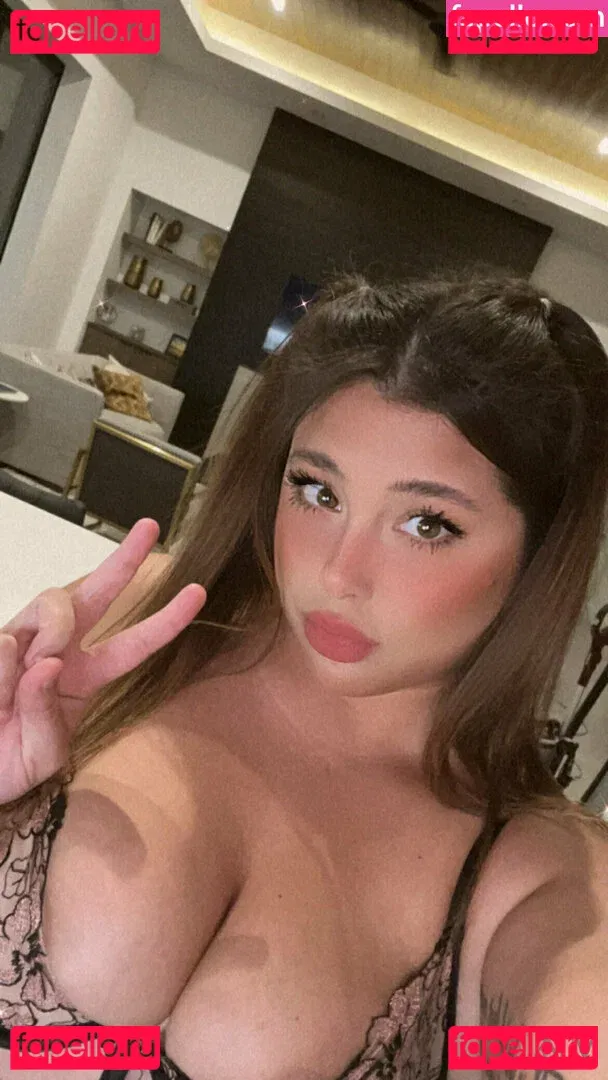 nataliemonroe Onlyfans Photo Gallery 