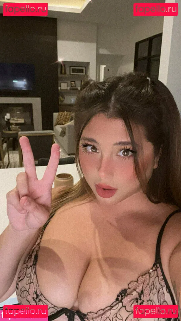 nataliemonroe Onlyfans Photo Gallery 