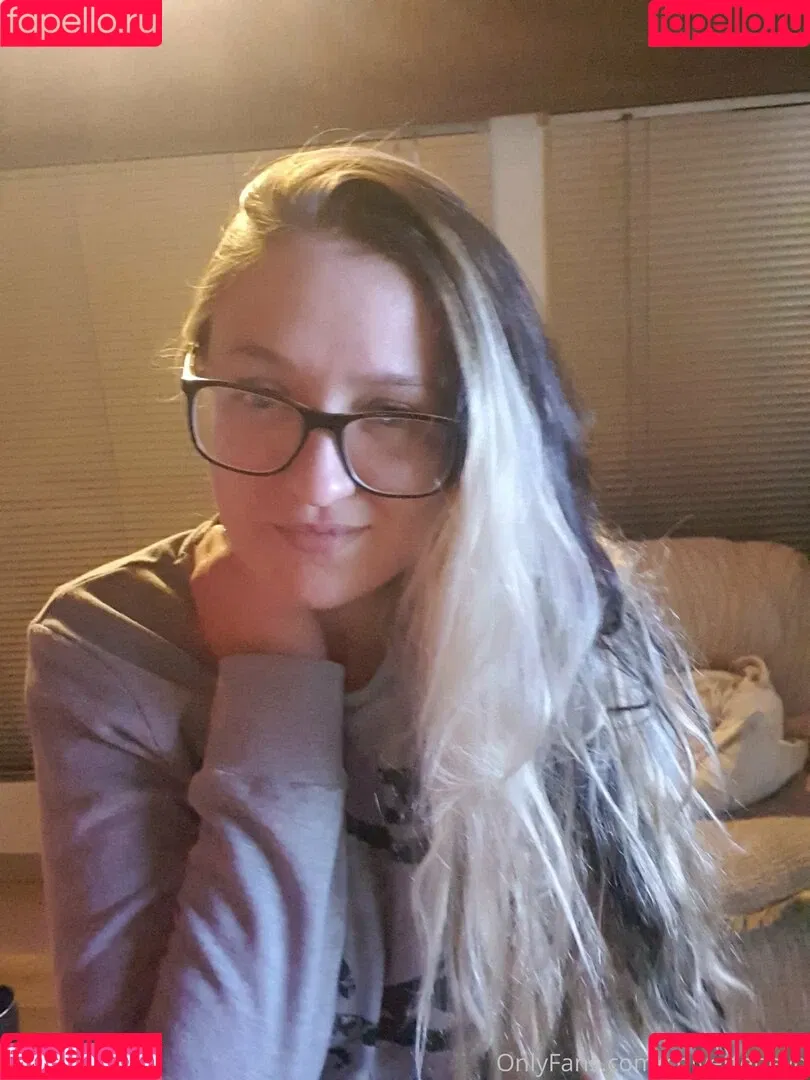 Chivetteneyq Onlyfans Photo Gallery 