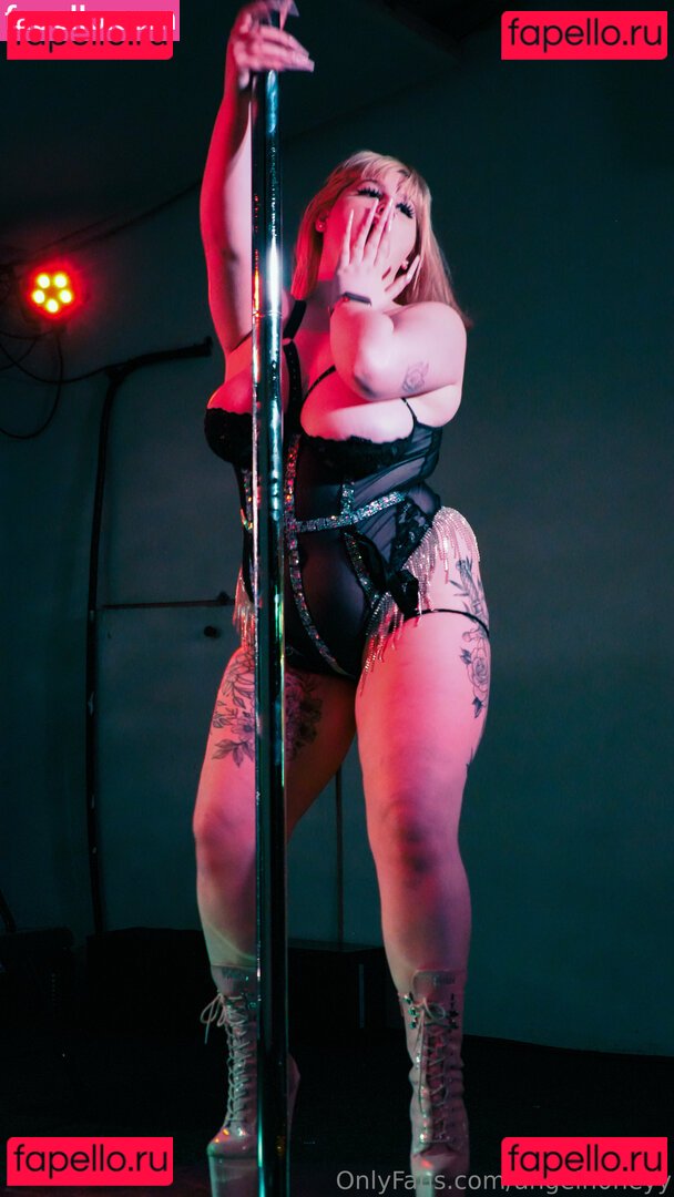 angelh0neyy Nude Onlyfans Photo 33
