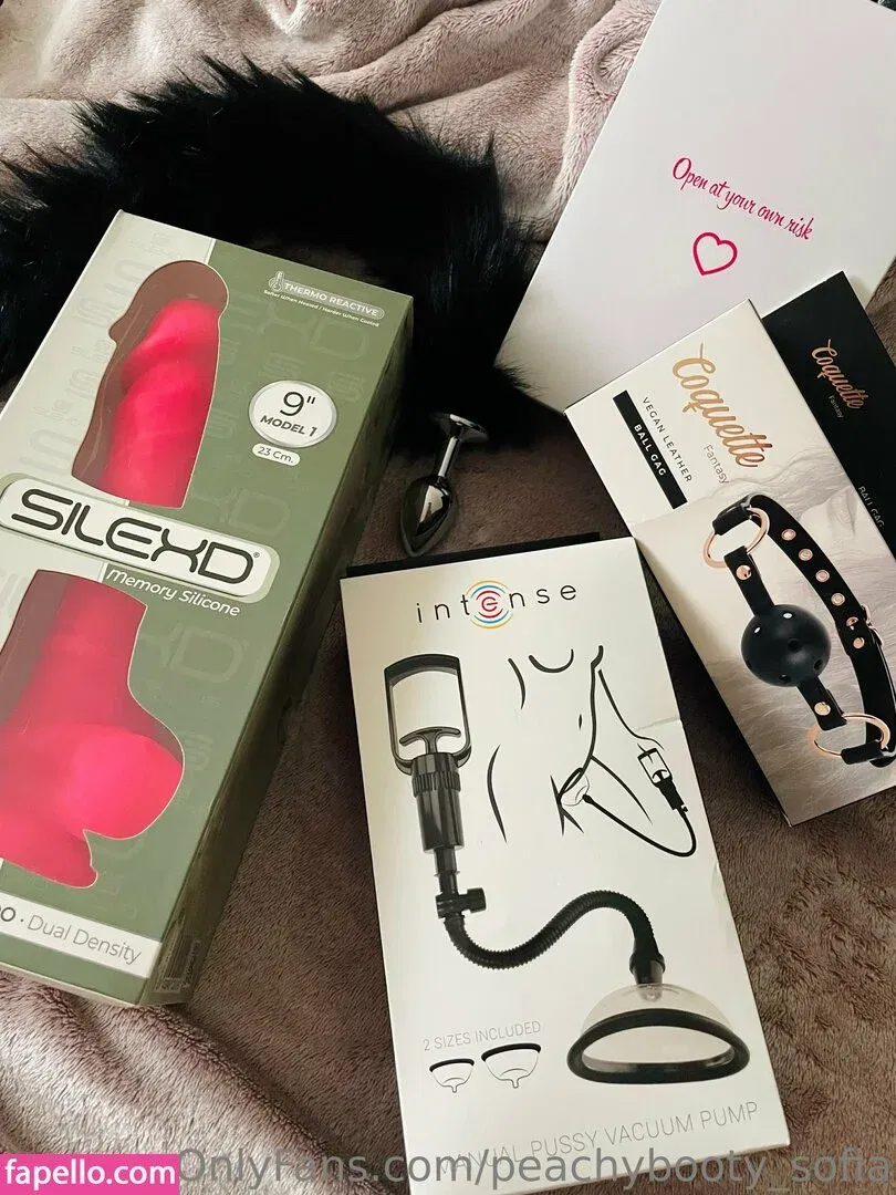 peachybooty_sofia Onlyfans Photo Gallery 