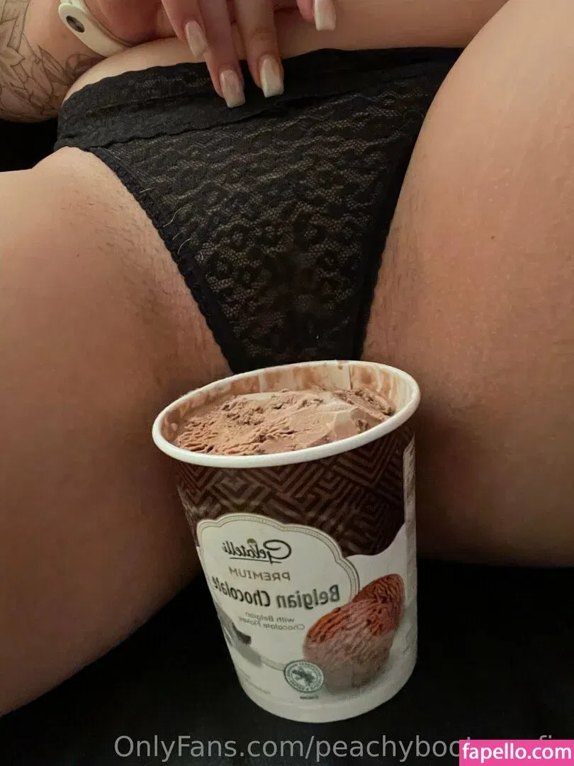 peachybooty_sofia Onlyfans Photo Gallery 