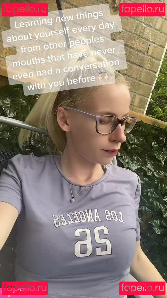 Whosthagirl Nude Onlyfans Photo 10