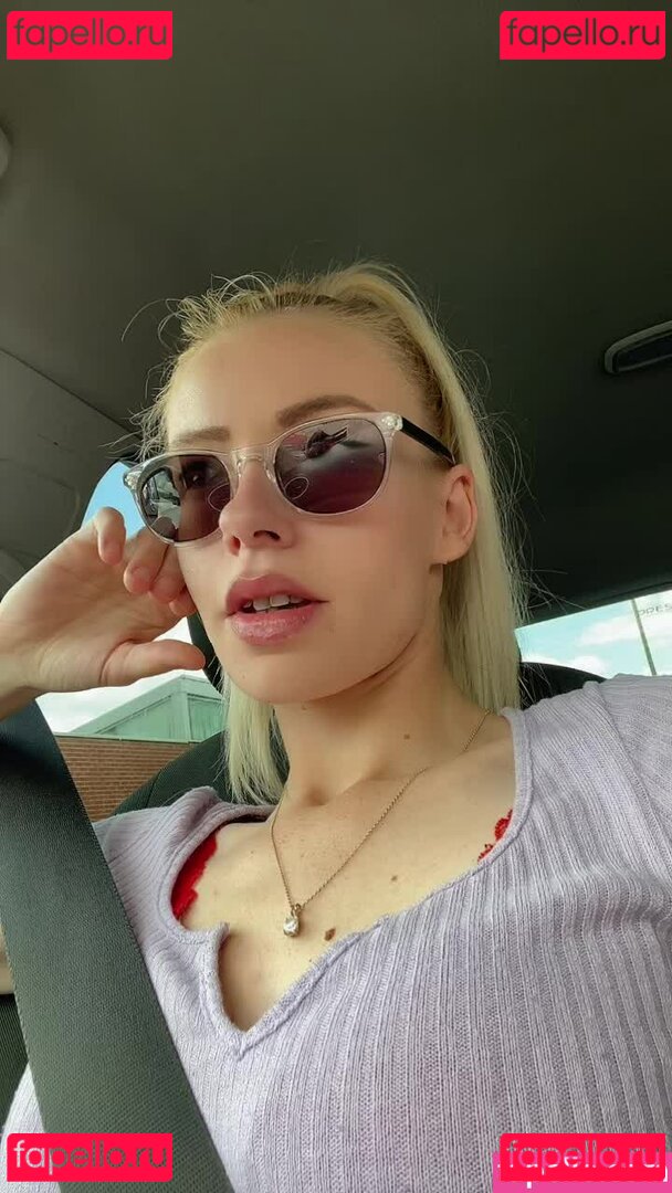 Whosthagirl Nude Onlyfans Photo 3