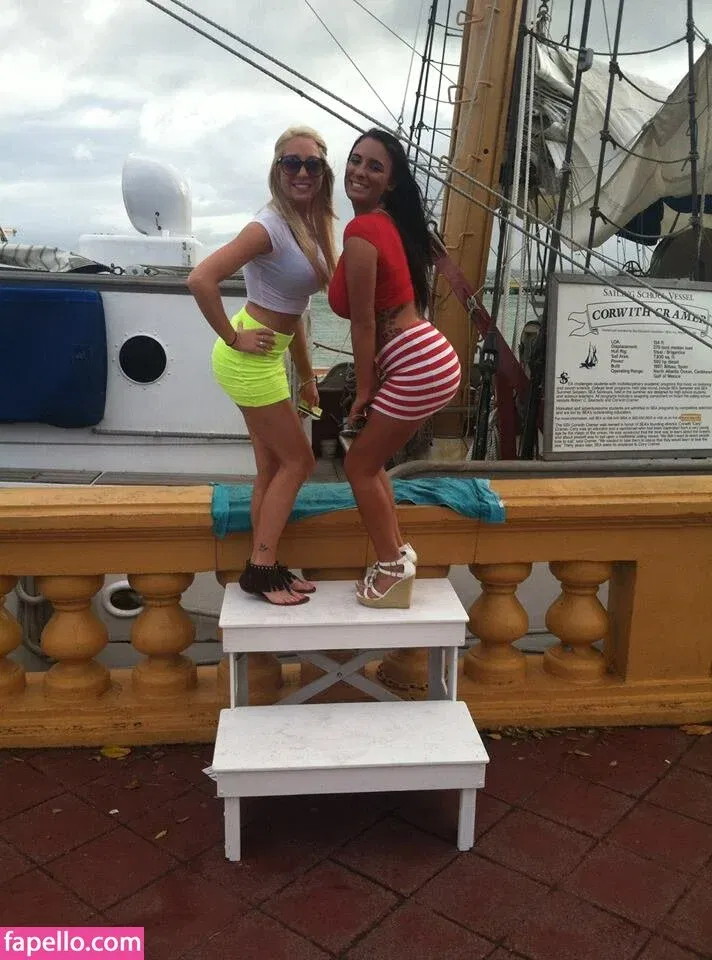 Emma Lynn Slavin Onlyfans Photo Gallery 