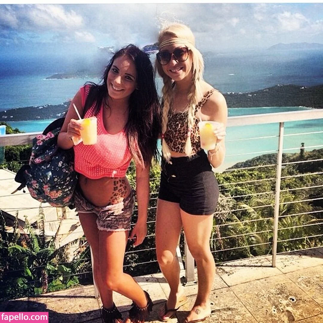 Emma Lynn Slavin Onlyfans Photo Gallery 