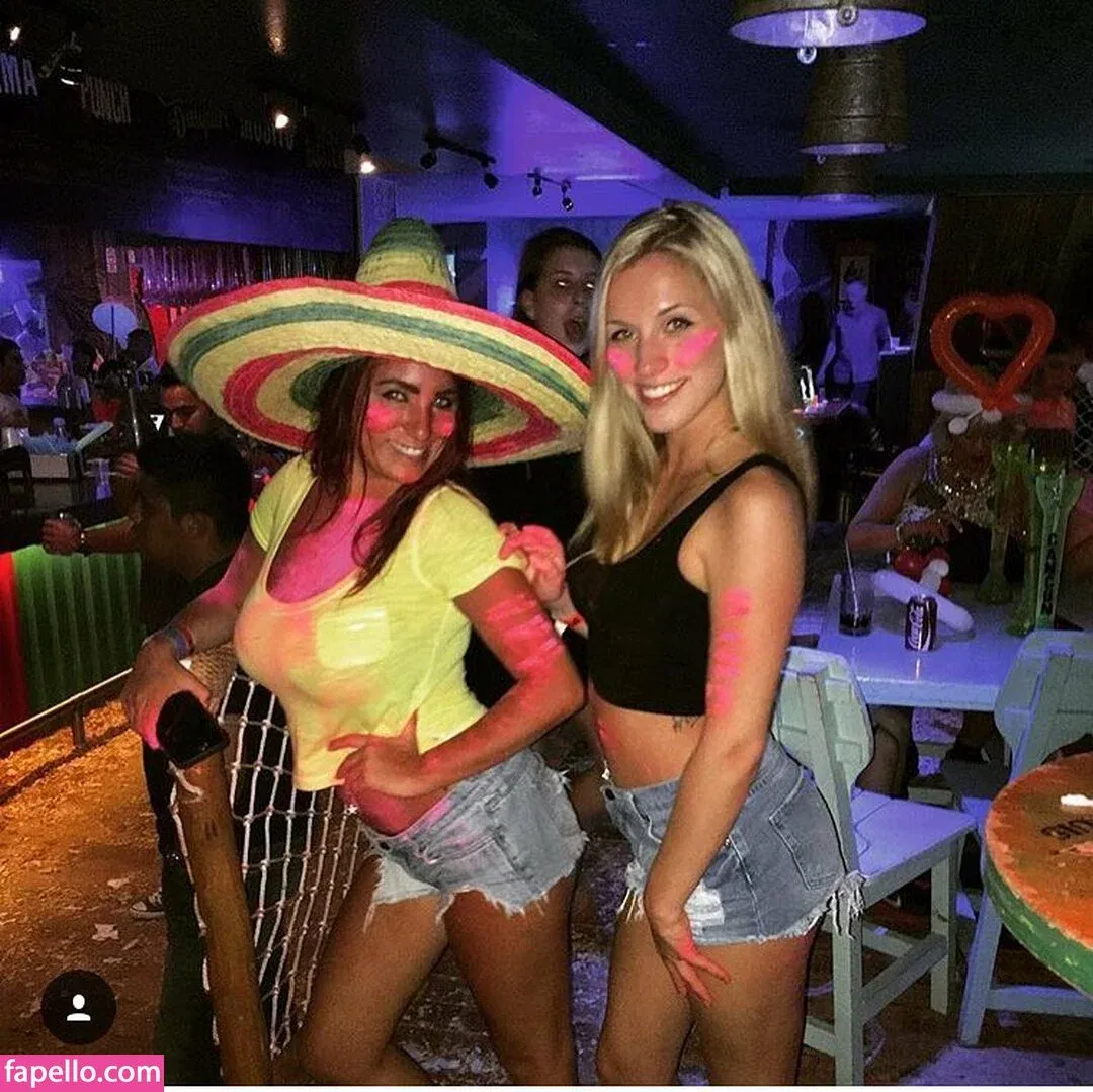 Emma Lynn Slavin Onlyfans Photo Gallery 