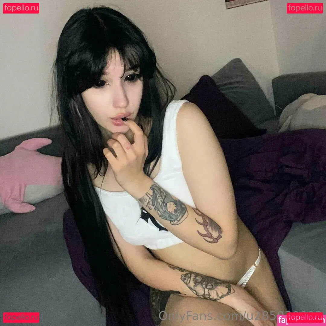 misakivirgin Onlyfans Photo Gallery 