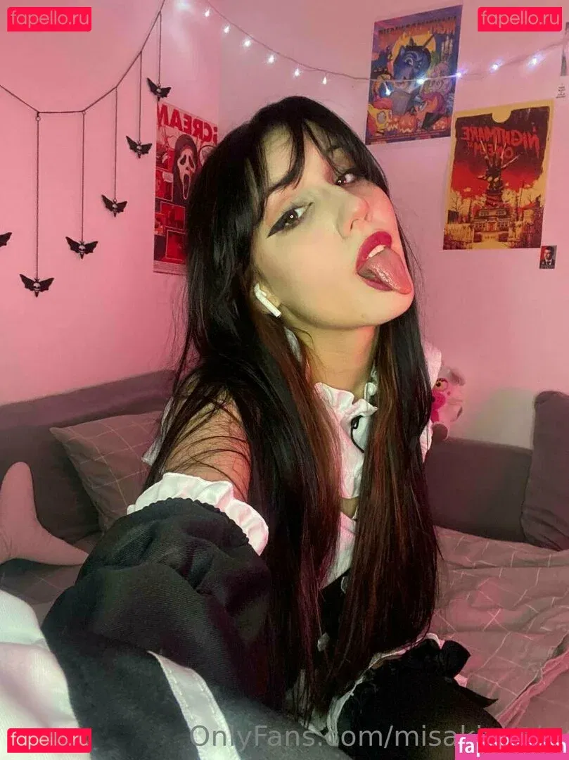 misakivirgin Onlyfans Photo Gallery 