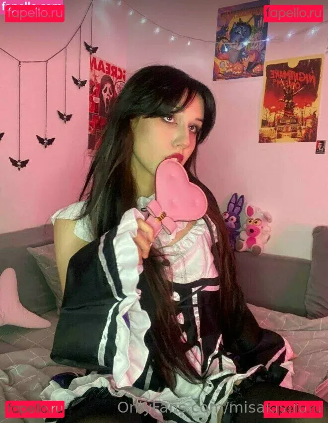 misakivirgin Onlyfans Photo Gallery 