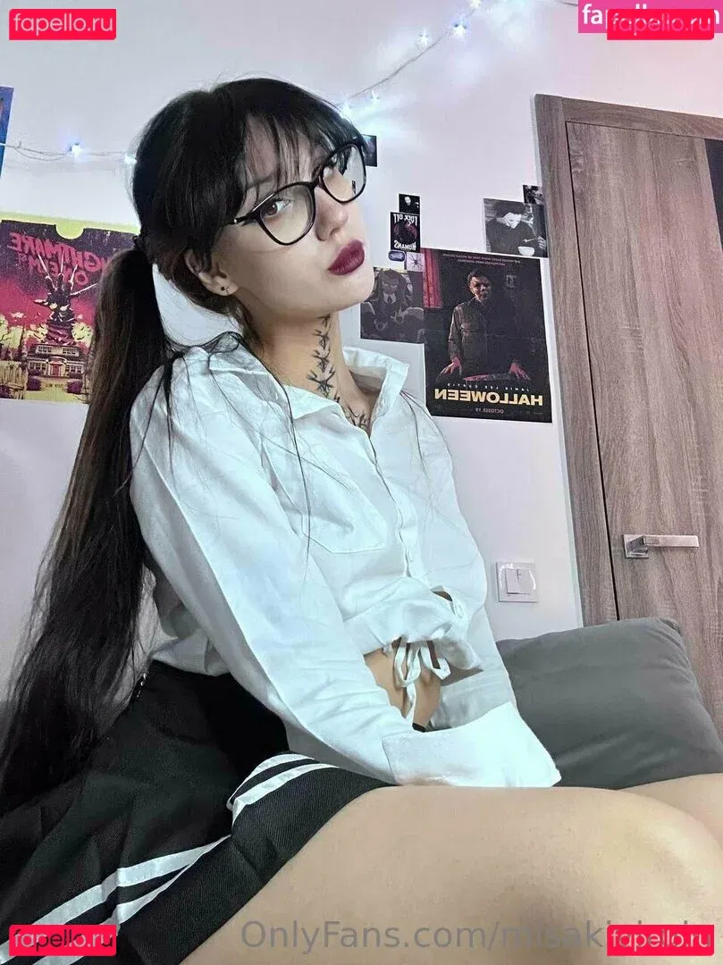 misakivirgin Onlyfans Photo Gallery 