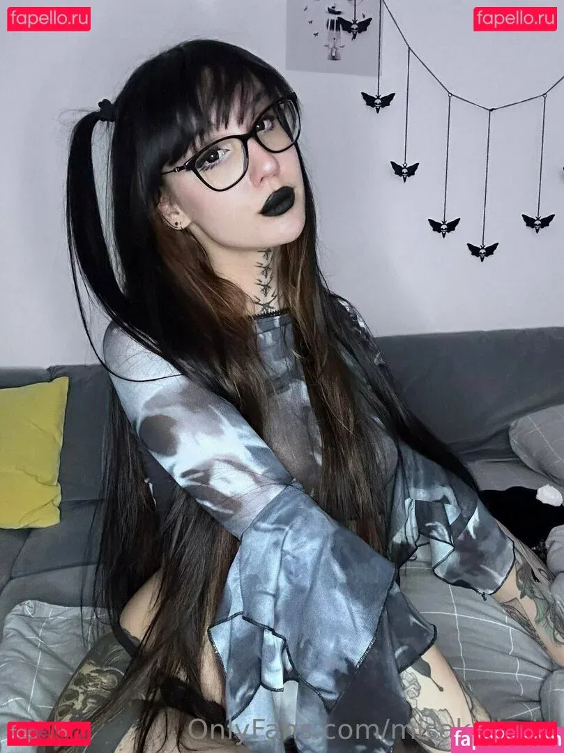 misakivirgin Onlyfans Photo Gallery 