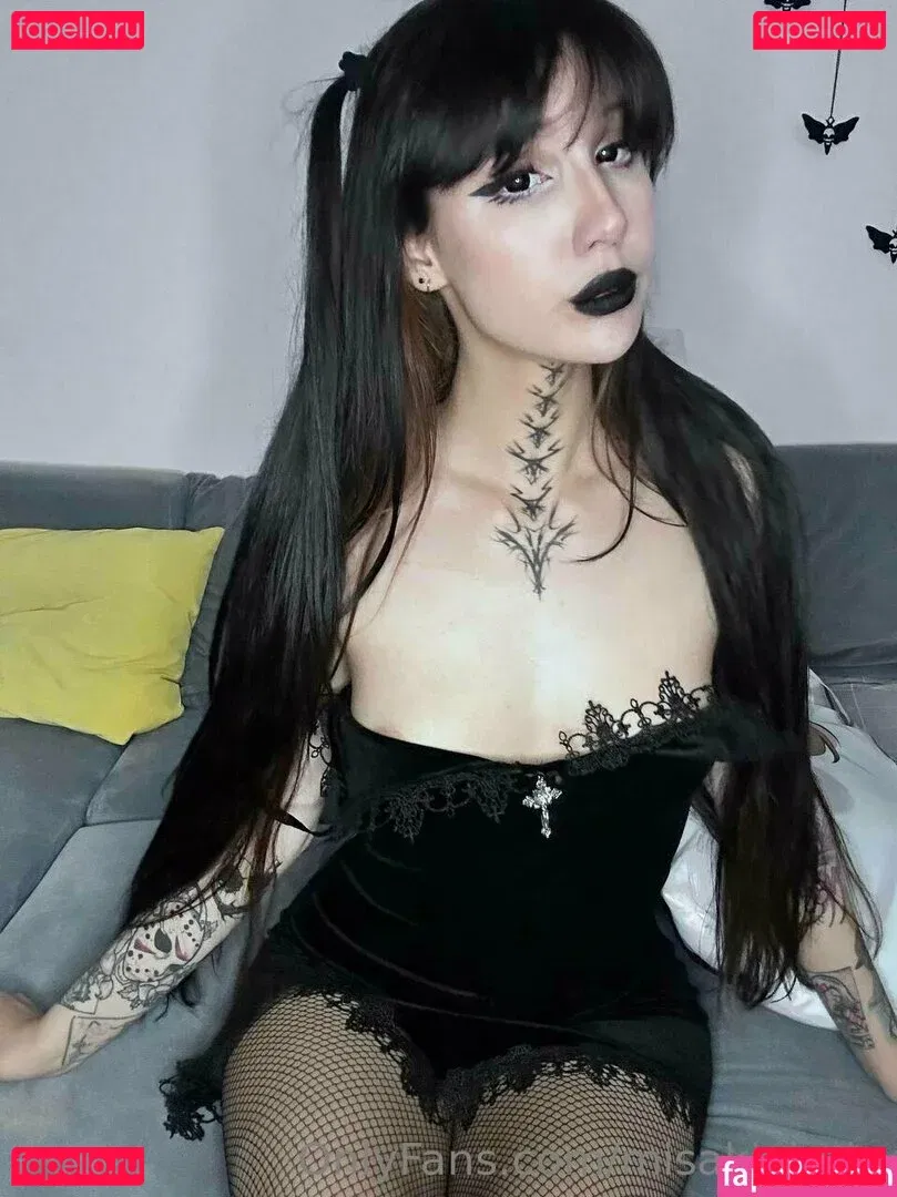 misakivirgin Onlyfans Photo Gallery 