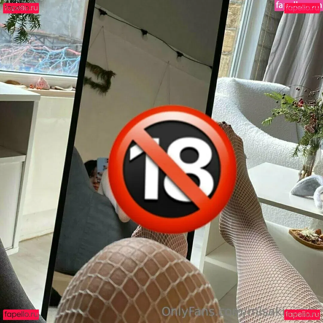 misakivirgin Onlyfans Photo Gallery 