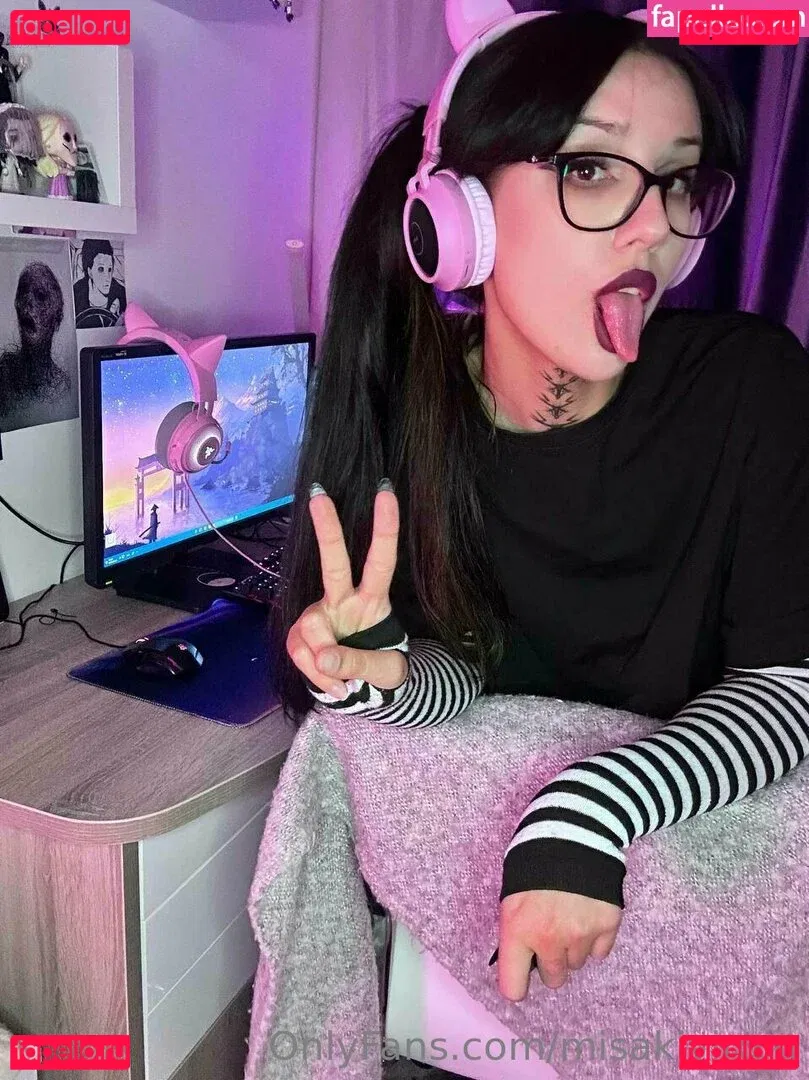 misakivirgin Onlyfans Photo Gallery 