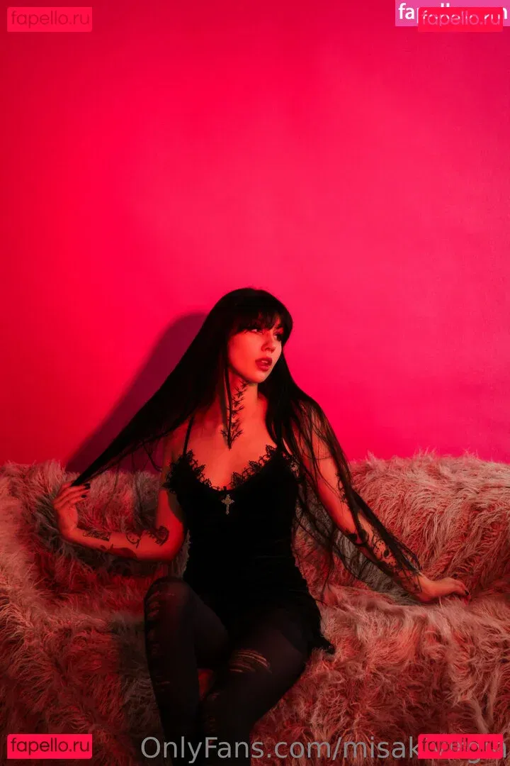 misakivirgin Onlyfans Photo Gallery 