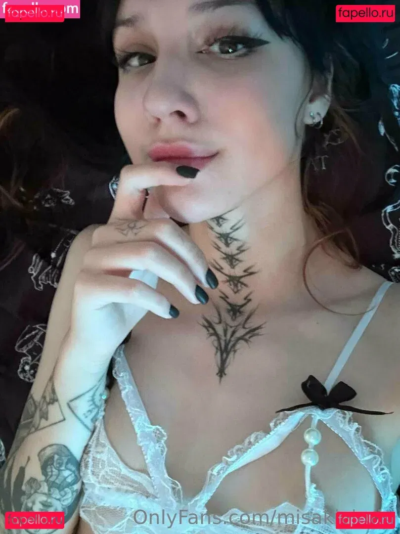 misakivirgin Onlyfans Photo Gallery 