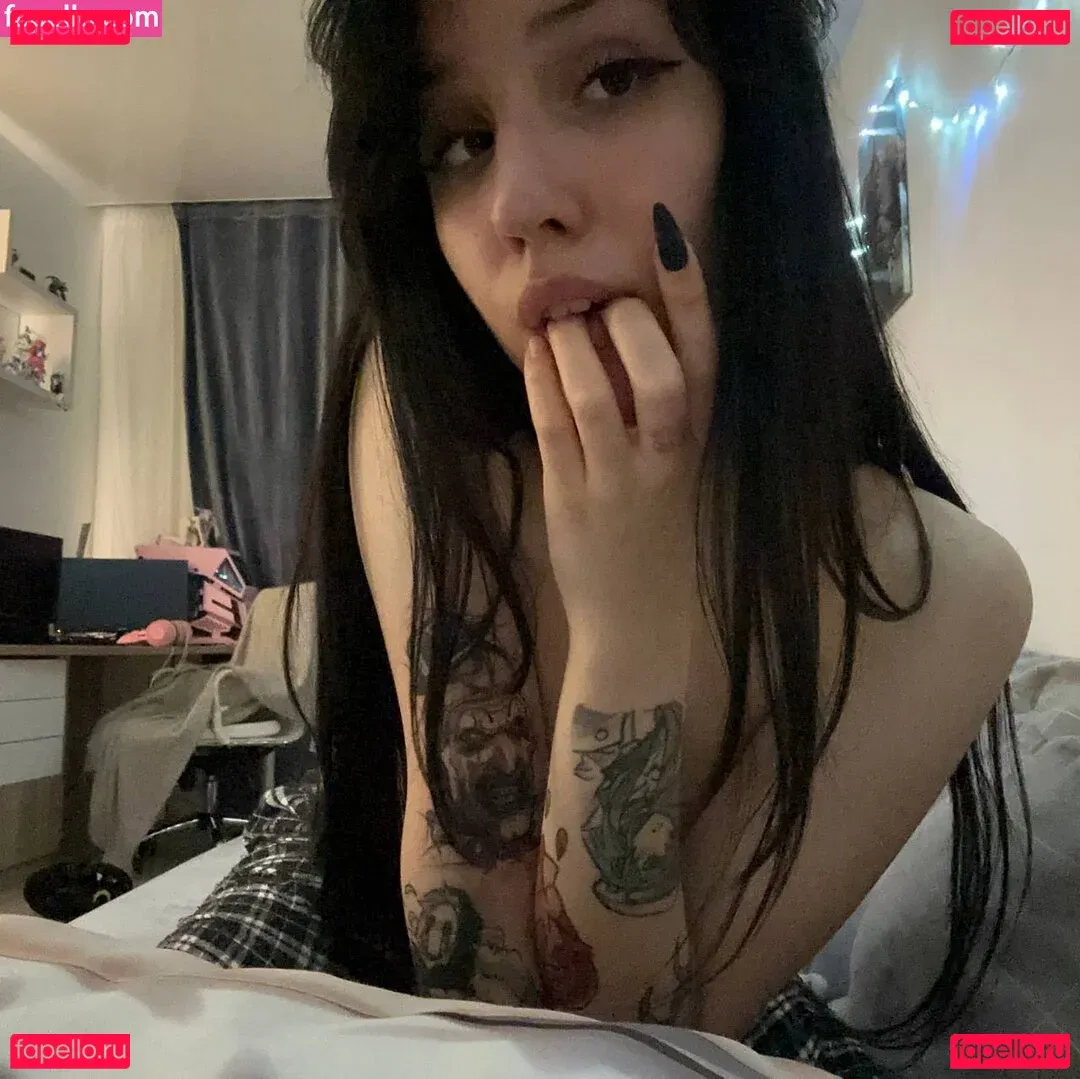 misakivirgin Onlyfans Photo Gallery 