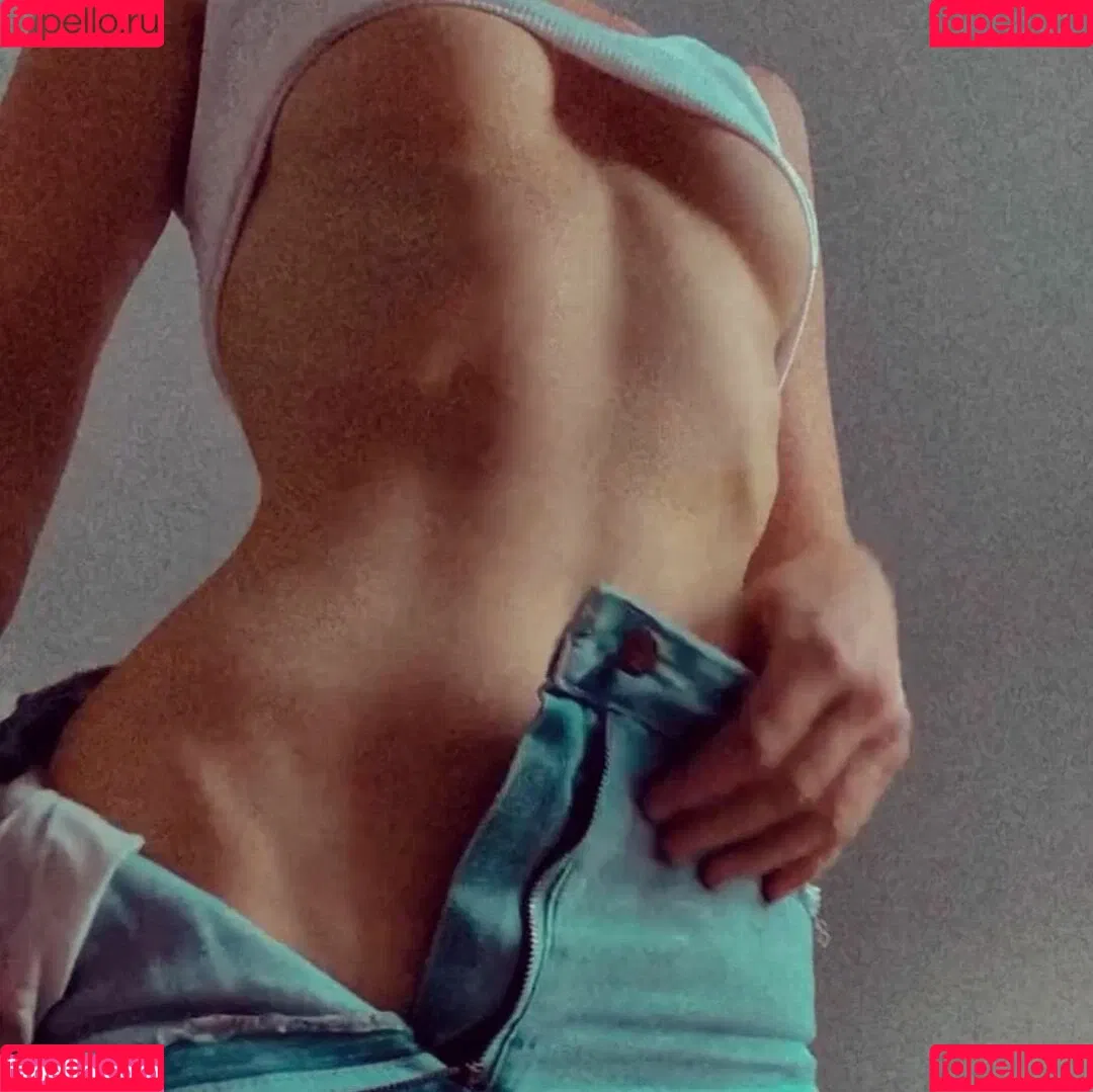 Lauren Bonner Onlyfans Photo Gallery 
