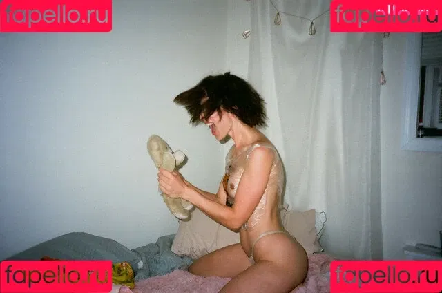 Lauren Bonner Onlyfans Photo Gallery 