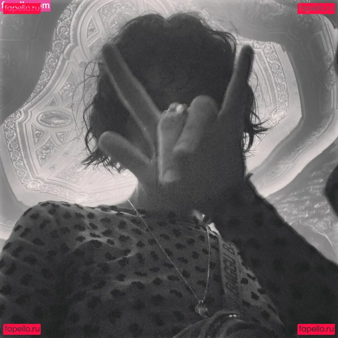 Lauren Bonner Onlyfans Photo Gallery 