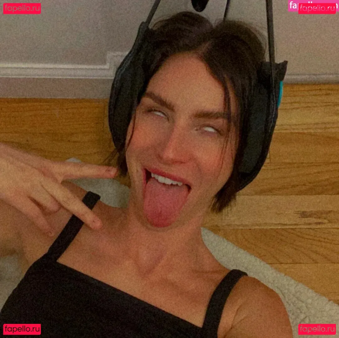 Lauren Bonner Onlyfans Photo Gallery 