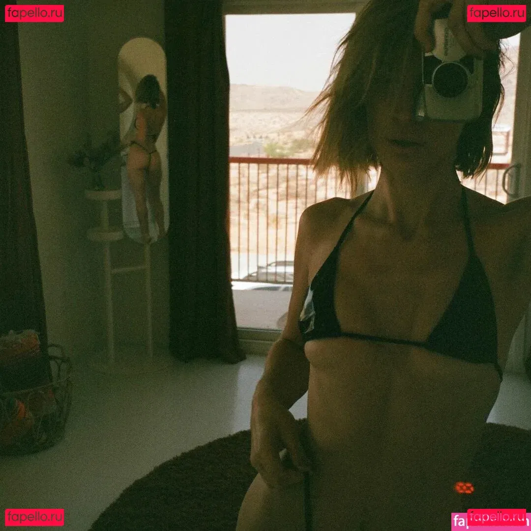 Lauren Bonner Onlyfans Photo Gallery 