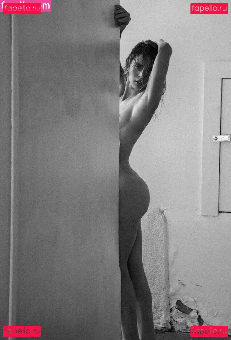 Lauren Bonner Onlyfans Photo Gallery 