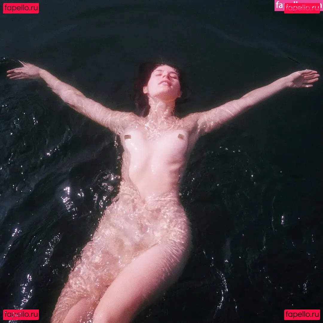 Lauren Bonner Onlyfans Photo Gallery 