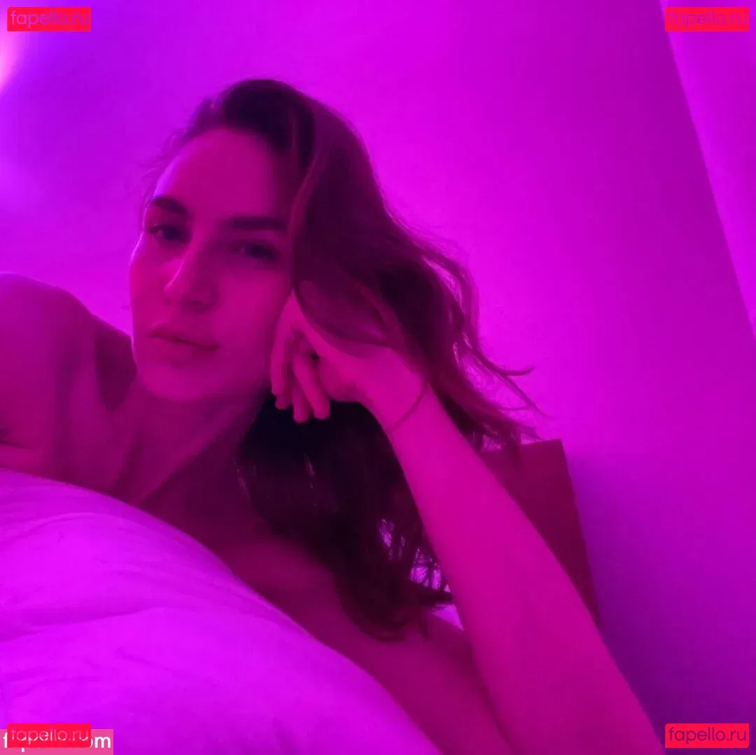 Lauren Bonner Onlyfans Photo Gallery 