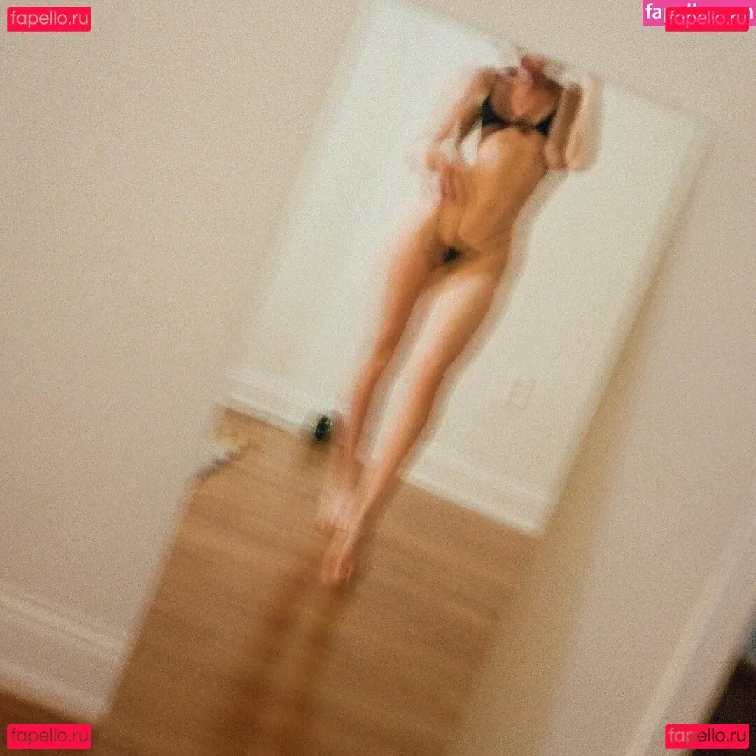 Lauren Bonner Onlyfans Photo Gallery 