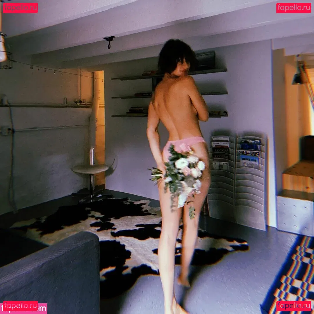 Lauren Bonner Onlyfans Photo Gallery 