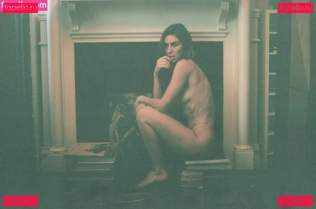 Lauren Bonner Onlyfans Photo Gallery 