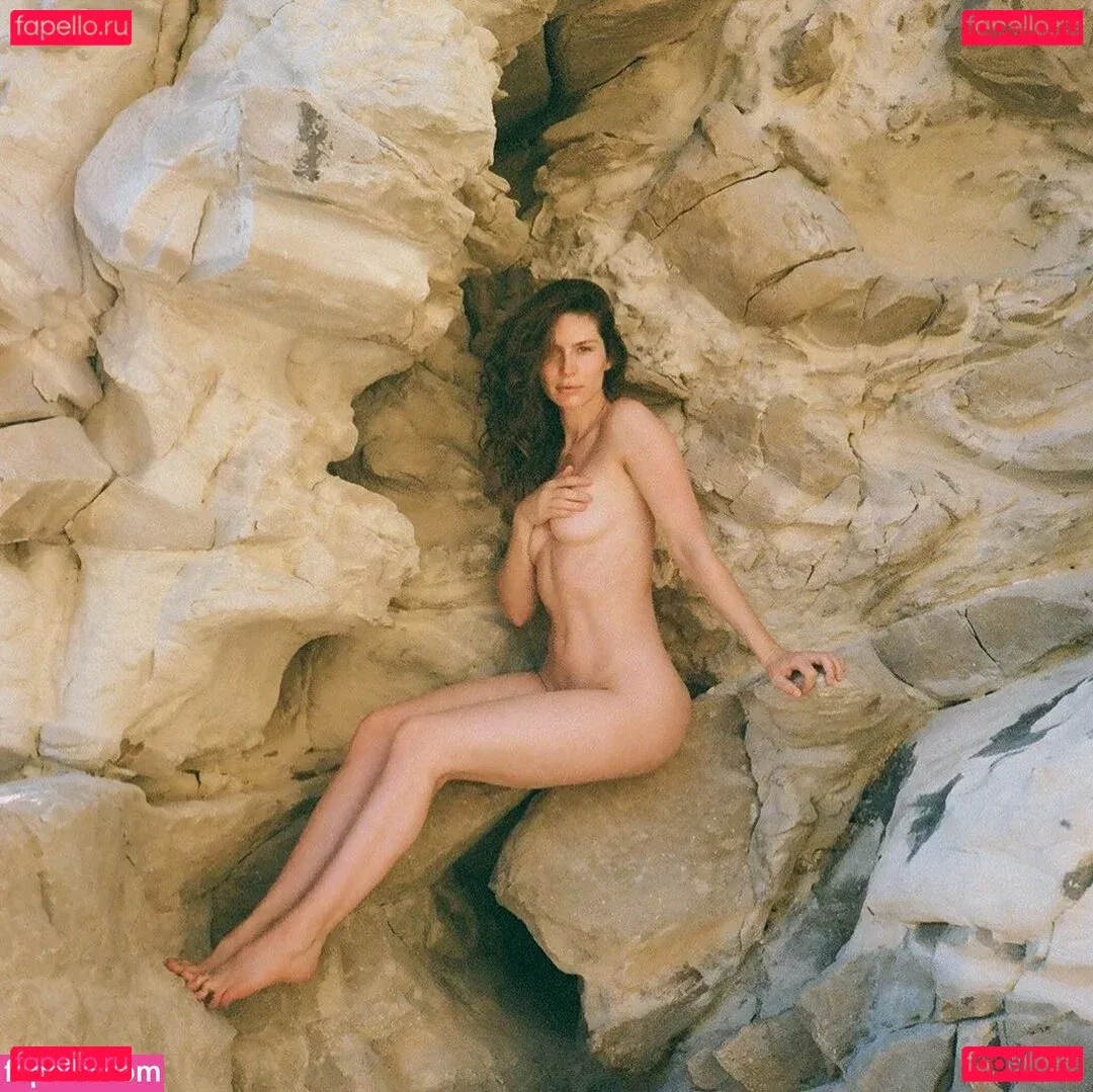 Lauren Bonner Onlyfans Photo Gallery 