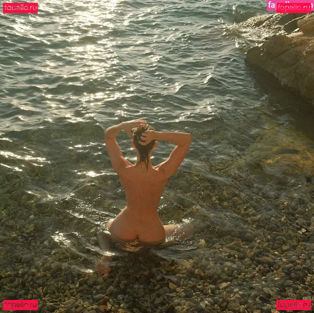 Lauren Bonner Onlyfans Photo Gallery 