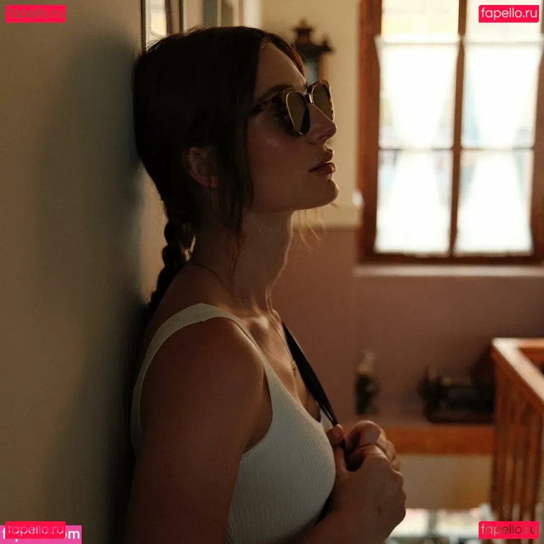 Lauren Bonner Onlyfans Photo Gallery 