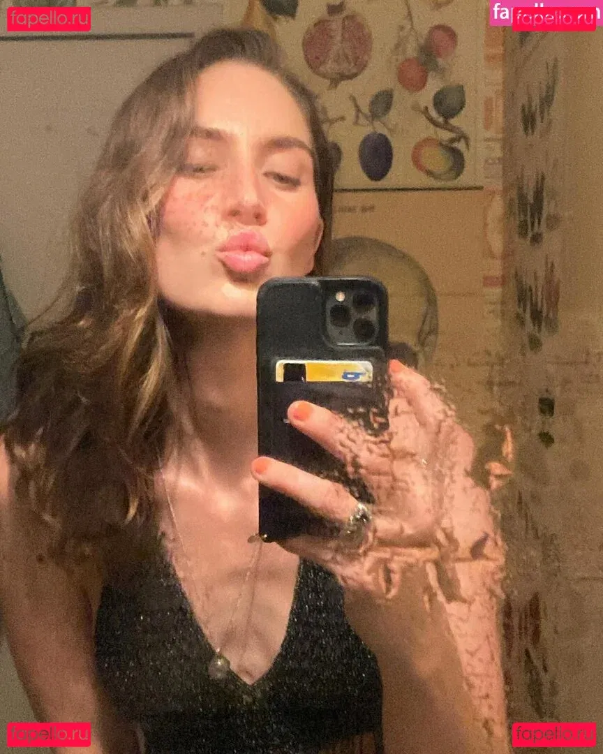 Lauren Bonner Onlyfans Photo Gallery 