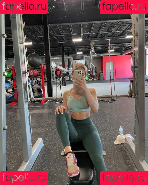 Lucy Hubbard Onlyfans Photo Gallery 