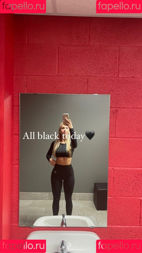 Lucy Hubbard Onlyfans Photo Gallery 